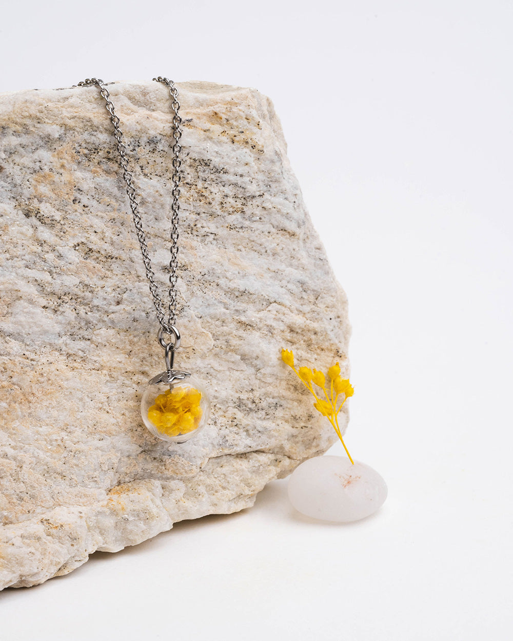 Collana girocollo - Ginestra