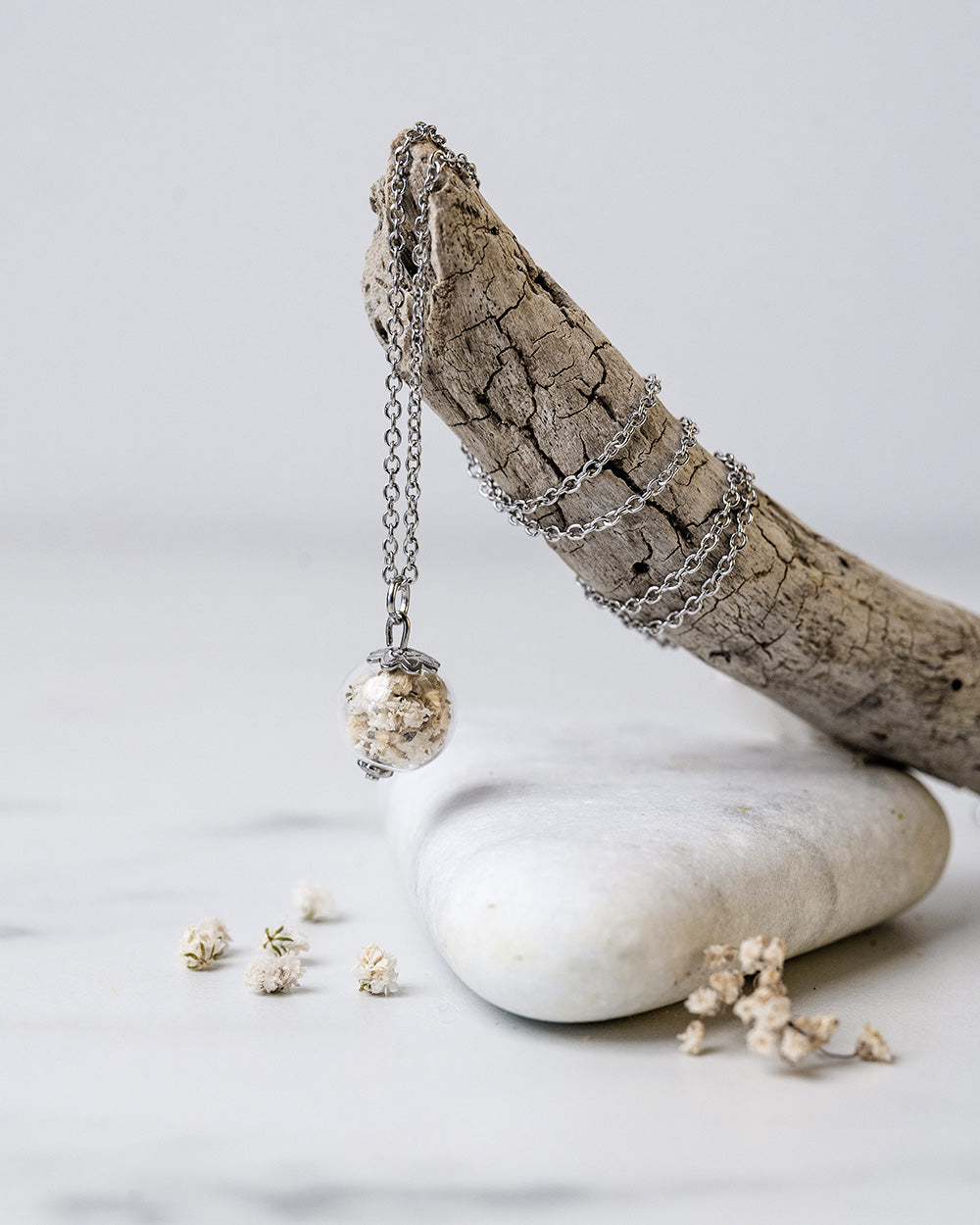 Choker Necklace - Gypsophila