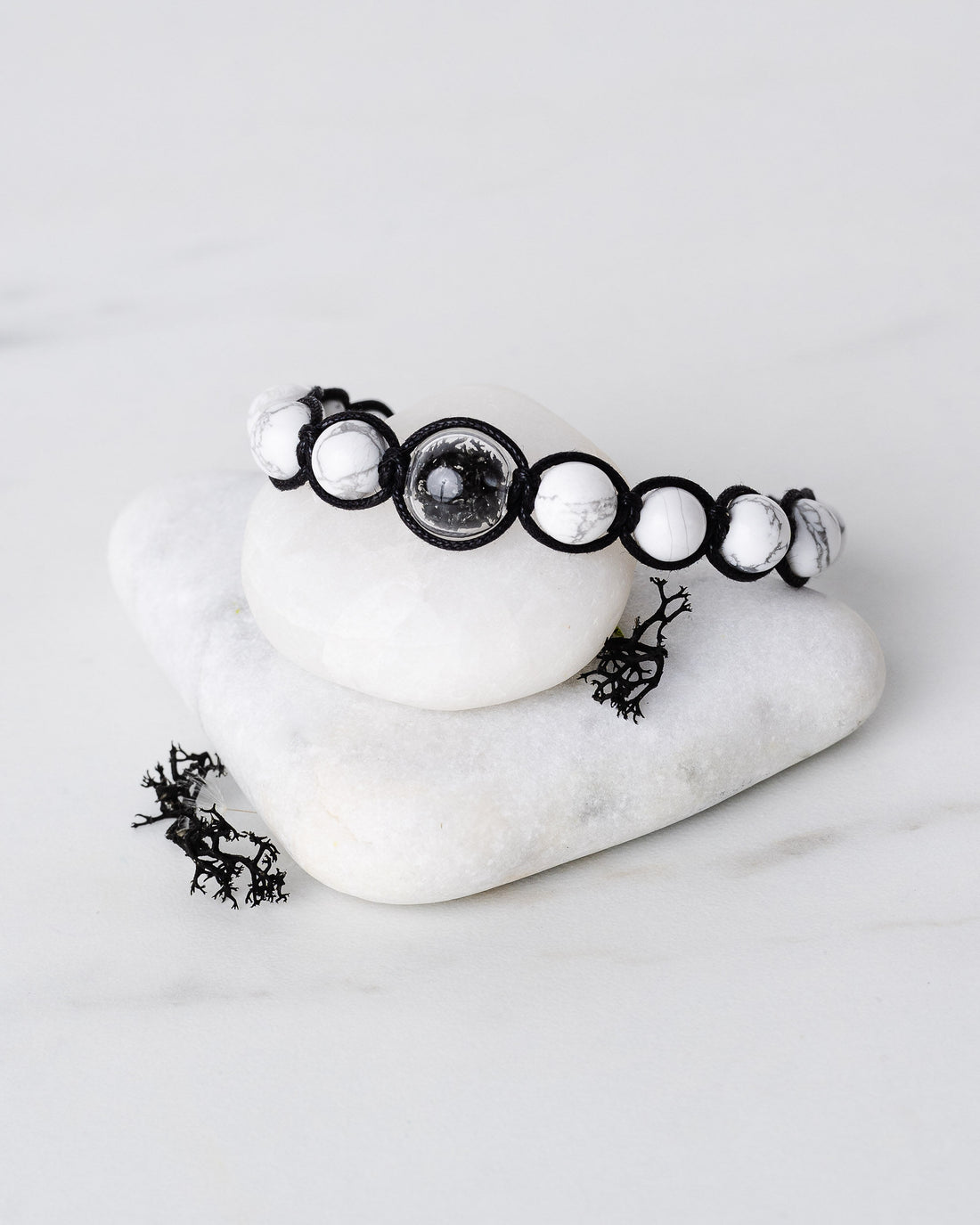 Bracelet with Aulite stones - Lichen