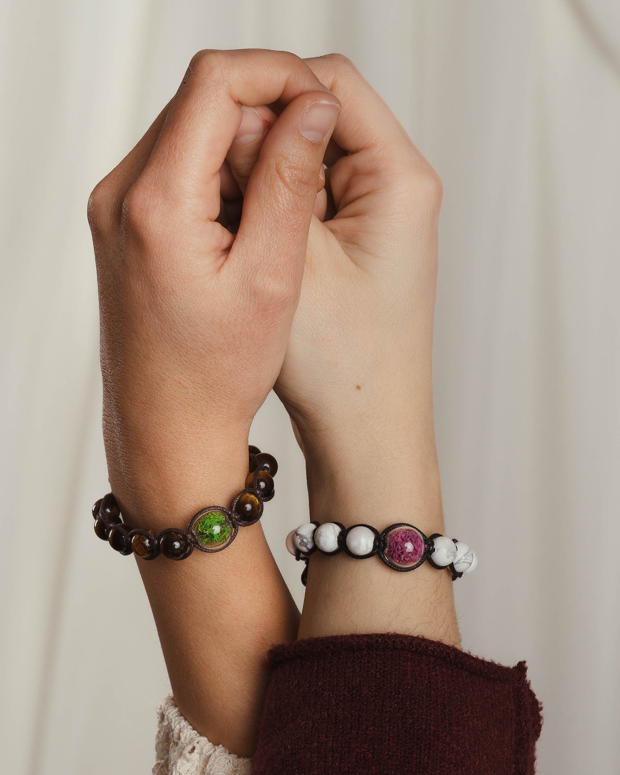 Tiger Eye Stone Bracelet - Lichen