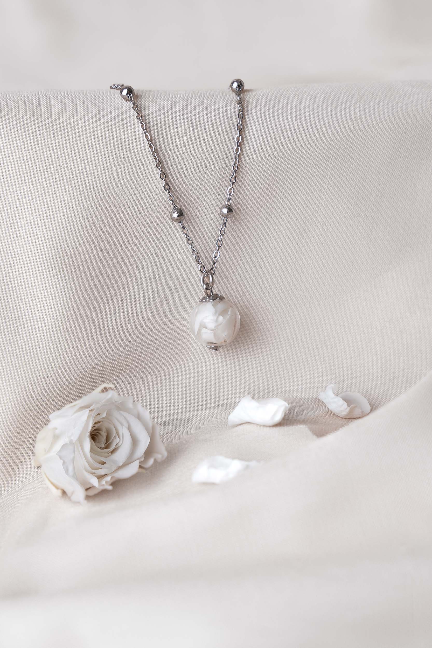 Sphere Choker Necklace - Rose