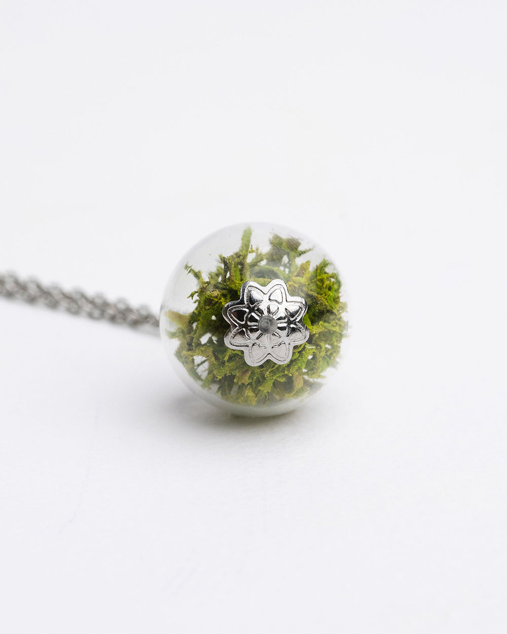 Long Necklace - Lichen